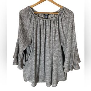 CC2- Chaps  Women's XL Floral Blouse